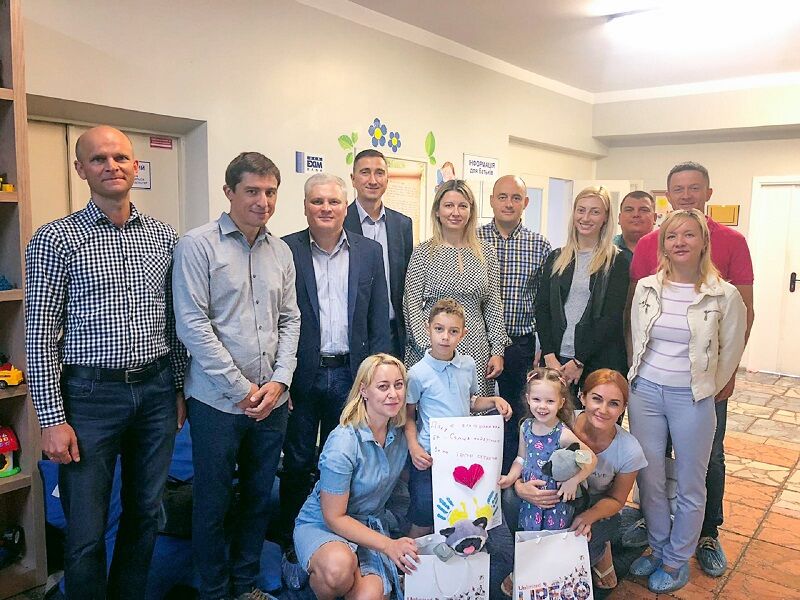 БУТИ ПОРУЧ ТАМ, ДЕ МИ МОЖЕМО ДОПОМОГТИ. КОМПАНІЯ UPECO — фото