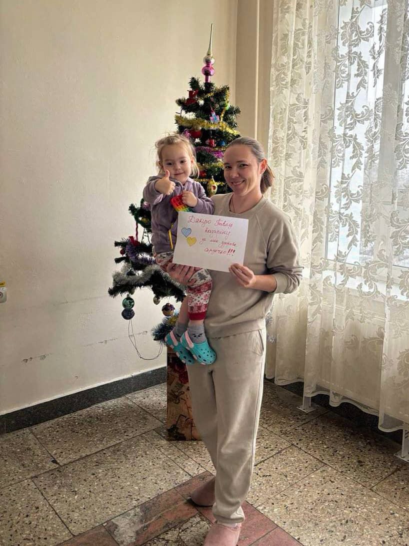 Врятовані життя замість подарунків — фото